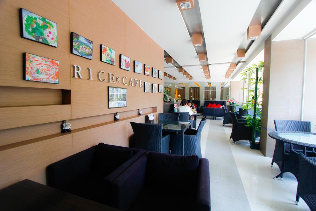 Krongthong Mansion & Hotel Bangkok Exterior photo